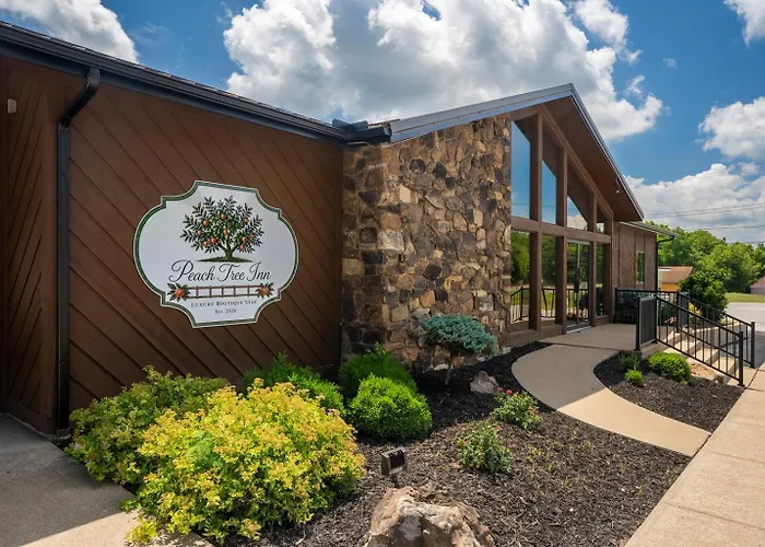 Inn Heart Of Wine Country In Cobden